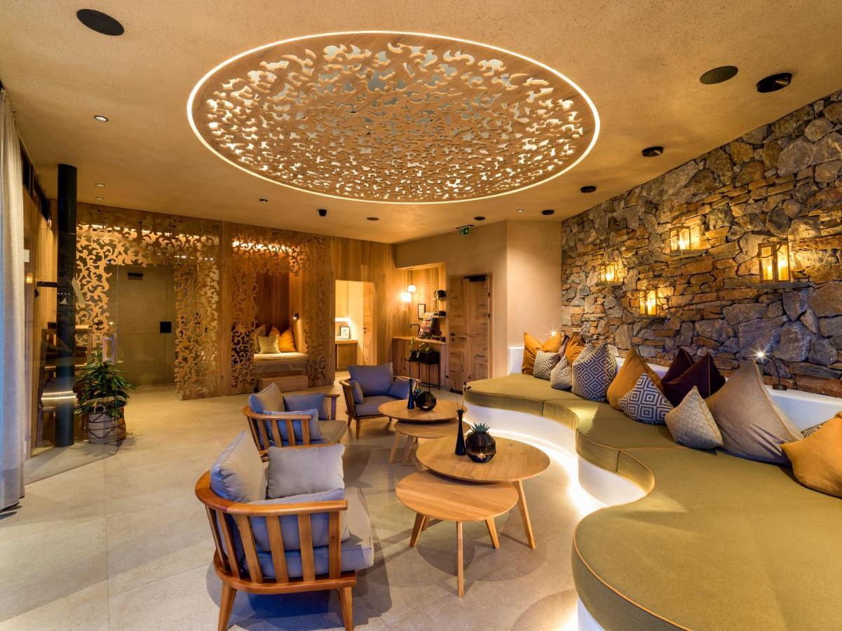 Aktivhotel Alpendorf Sankt Johann im Pongau Dış mekan fotoğraf