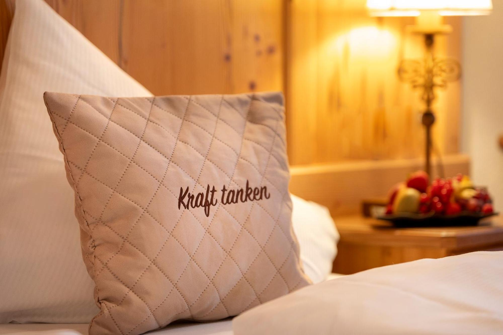 Aktivhotel Alpendorf Sankt Johann im Pongau Dış mekan fotoğraf